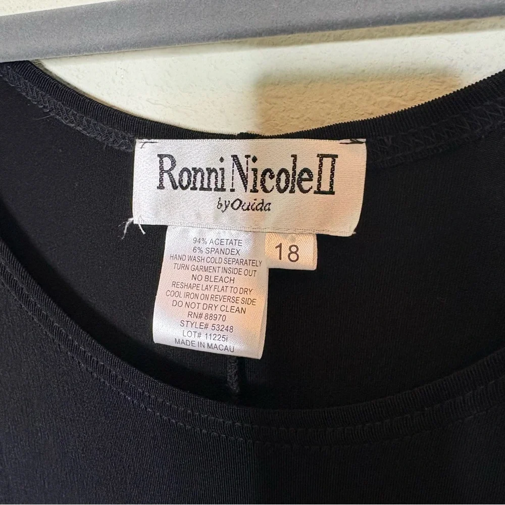 Ronni Nicole II Black Sleeveless Maxi Dress Size 18 - Picture 3 of 4